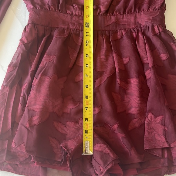 Sugarlips Cabernet Floral Lace Romper S - Picture 9 of 11